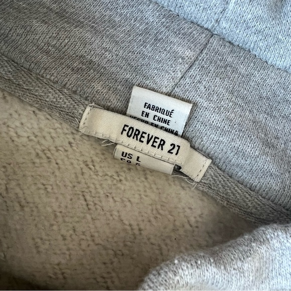 Forever 21 cropped mock neck sweatshirt - Picture 5 of 5
